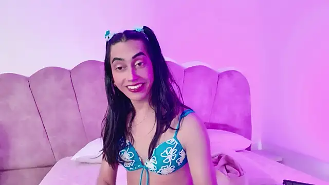 Snapshot of Alexadomina22 chatting on 21, 7, 2026 Alexadomina22 online show from 21, 7, 2026