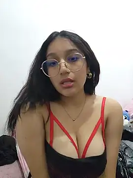 Snapshot of babyangel2002 chatting on 12, 5, 2026 babyangel2002 online show from 12, 5, 2026