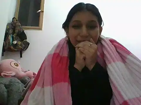 Snapshot of babyangel2002 chatting on 18, 5, 2026 babyangel2002 online show from 18, 5, 2026