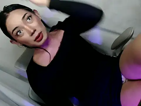 Snapshot of vanessa_gandler69 chatting on 18, 6, 2026 vanessa gandler69 online show from 18, 6, 2026
