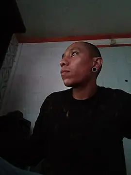 Snapshot of WedgingClinker chatting on 27, 7, 2026 WedgingClinker online show from 27, 7, 2026