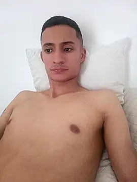 Catsexi Juanpooo online show from 8, 5, 2026