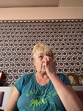 Snapshot of AnastasiaGrey777 chatting on 7, 7, 2026 AnastasiaGrey777 online show from 7, 7, 2026