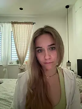 Snapshot of LillyStarr chatting on 27, 6, 2026 LillyStarr online show from 27, 6, 2026