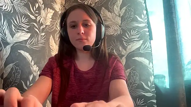 AdeliaMallas online show from 6, 5, 2026