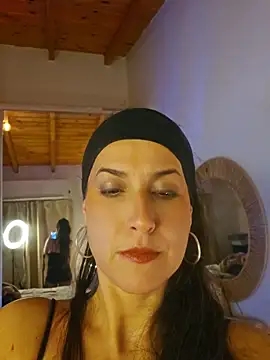Snapshot of MorganaMystic chatting on 23, 5, 2026 MorganaMystic online show from 23, 5, 2026