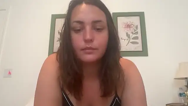 Anniehelen online show from 6, 5, 2026