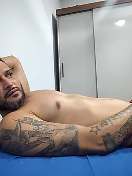 Snapshot of Lucasnono chatting on 13, 5, 2026 Lucasnono online show from 13, 5, 2026