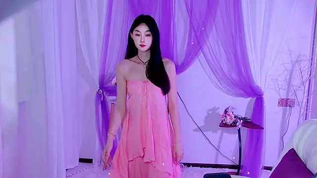 Snapshot of Tili_Lucky chatting on 23, 7, 2026 Tili Lucky online show from 23, 7, 2026