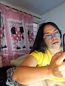 Snapshot of ZoeMorettii chatting on 17, 6, 2026 ZoeMorettii online show from 17, 6, 2026