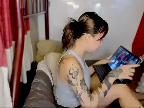 Snapshot of ArianaLore chatting on 28, 7, 2026 ArianaLore online show from 28, 7, 2026