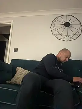 NakedAndrewHot online show from 13, 6, 2026