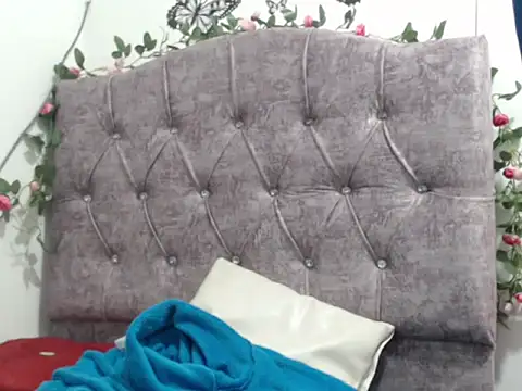 Snapshot of kim_rosse04 chatting on 22, 5, 2026 kim rosse04 online show from 22, 5, 2026