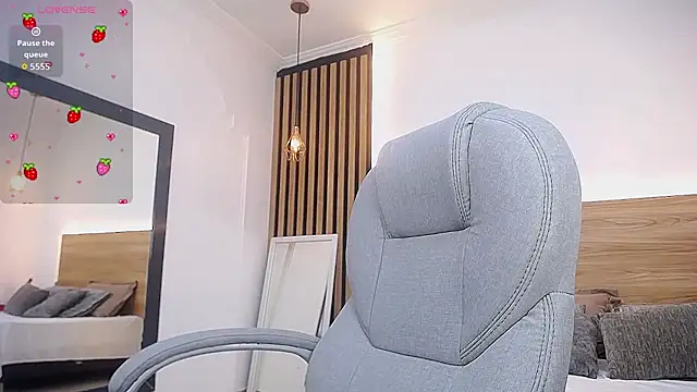 Snapshot of alexa_forbes_ chatting on 28, 7, 2026 alexa forbes online show from 28, 7, 2026