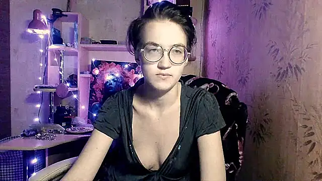 Snapshot of Alessa_Kiss chatting on 14, 5, 2026 Alessa Kiss online show from 14, 5, 2026