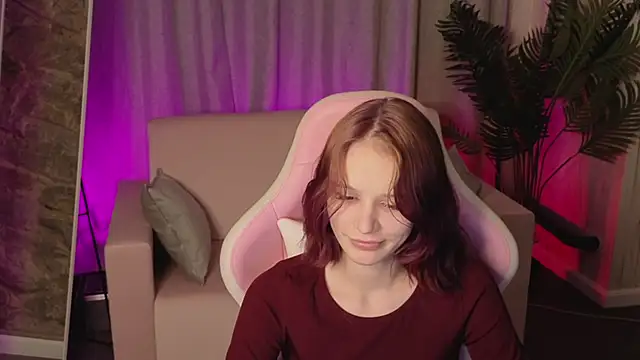 AliceJohansone online show from 5, 6, 2026
