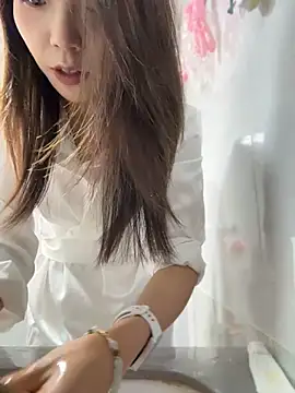 Snapshot of susu_kara chatting on 9, 5, 2026 susu kara online show from 9, 5, 2026
