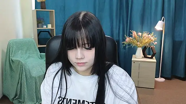 MelaineCore online show from 11, 5, 2026