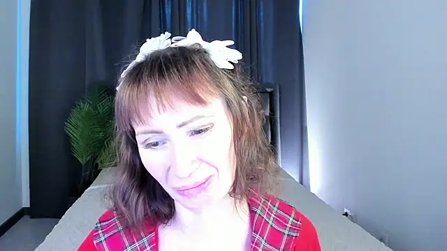 gracekellyyy online show from 27, 6, 2026