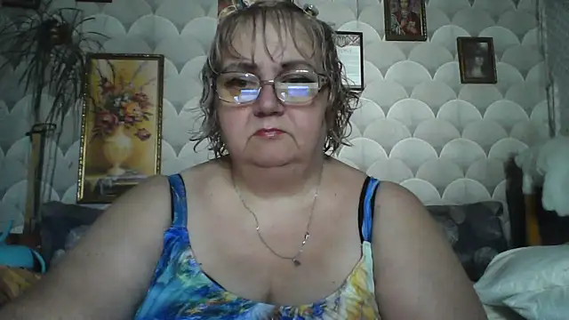 MarinaFarina53 online show from 28, 6, 2026