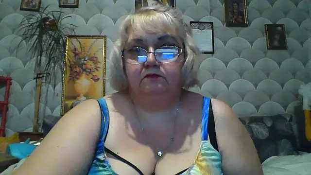 MarinaFarina53 online show from 28, 6, 2026