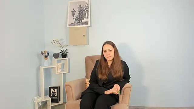 Snapshot of KarineDenick chatting on 12, 5, 2026 KarineDenick online show from 12, 5, 2026