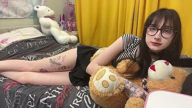 SleepyKristi online show from 2, 6, 2026