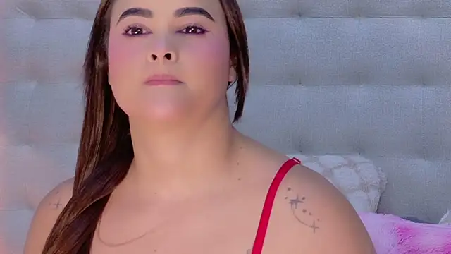 DulceeGarcia online show from 7, 7, 2026
