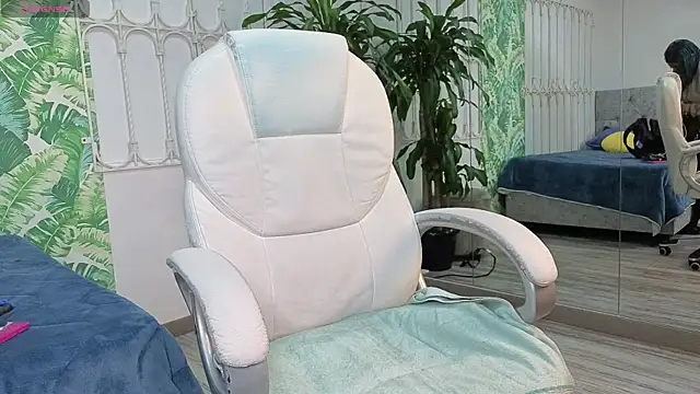 baby julieta00 online show from 20, 6, 2026