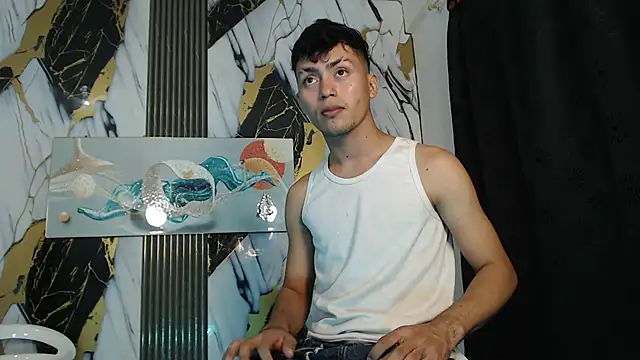 Snapshot of CAT_LOVE1 chatting on 1, 7, 2026 CAT LOVE1 online show from 1, 7, 2026