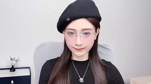 Snapshot of _222Mia chatting on 17, 5, 2026 222Mia online show from 17, 5, 2026