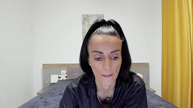 Snapshot of BlissAria chatting on 16, 6, 2026 BlissAria online show from 16, 6, 2026