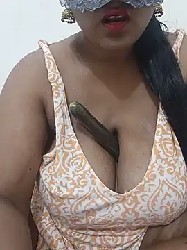 Snapshot of Ponaam-Babe chatting on 9, 6, 2026 Ponaam-Babe online show from 9, 6, 2026