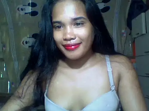 Snapshot of BigAssPinay19 chatting on 12, 5, 2026 BigAssPinay19 online show from 12, 5, 2026