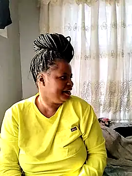 Snapshot of JuicyHoney_01 chatting on 8, 8, 2026 JuicyHoney 01 online show from 8, 8, 2026