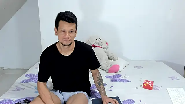 HannaSexMatheuw online show from 9, 8, 2026