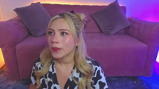 Snapshot of SolMoretti chatting on 23, 5, 2026 SolMoretti online show from 23, 5, 2026