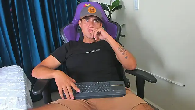 playboy Felipe online show from 26, 5, 2026