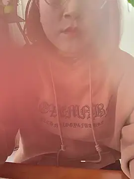 hushixiaojiejie898 online show from 10, 5, 2026
