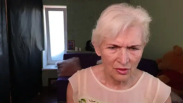 Snapshot of Nia_Natur chatting on 12, 6, 2026 Nia Natur online show from 12, 6, 2026