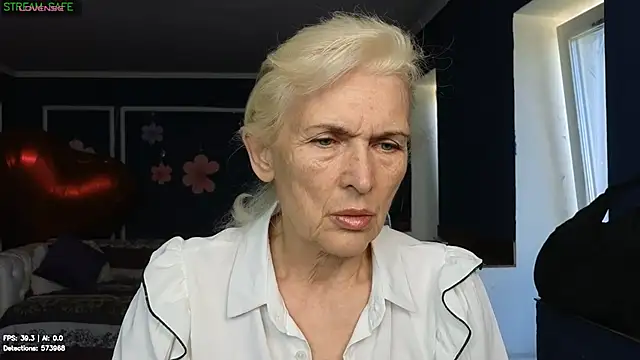 Snapshot of Nia_Natur chatting on 18, 6, 2026 Nia Natur online show from 18, 6, 2026