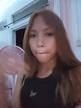 Snapshot of sweetpinayxxx chatting on 20, 6, 2026 sweetpinayxxx online show from 20, 6, 2026