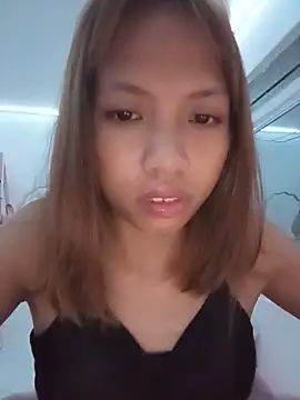 Snapshot of sweetpinayxxx chatting on 22, 6, 2026 sweetpinayxxx online show from 22, 6, 2026