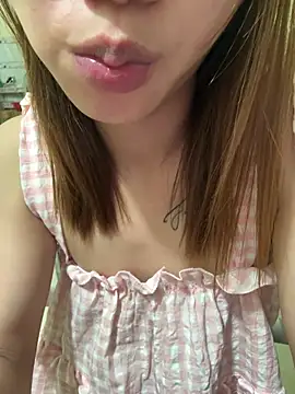 Snapshot of Vi_sexyy chatting on 29, 6, 2026 Vi sexyy online show from 29, 6, 2026