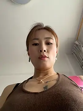 Snapshot of okgirl_23 chatting on 23, 7, 2026 okgirl 23 online show from 23, 7, 2026