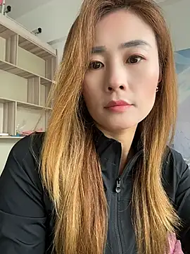 Snapshot of okgirl_23 chatting on 1, 8, 2026 okgirl 23 online show from 1, 8, 2026