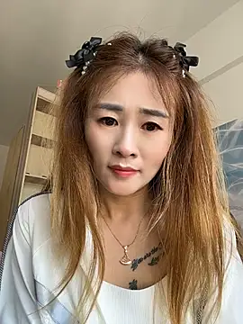 Snapshot of okgirl_23 chatting on 8, 8, 2026 okgirl 23 online show from 8, 8, 2026