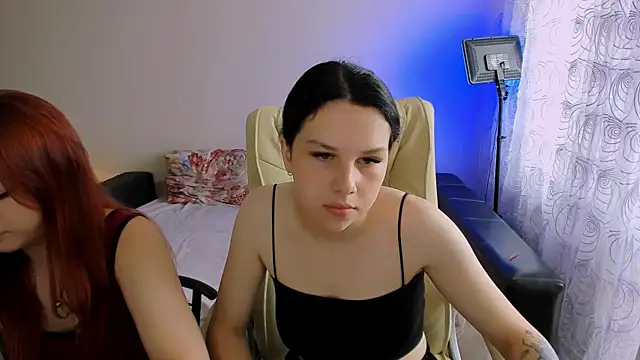 Snapshot of Adelina_xxx chatting on 18, 6, 2026 Adelina xxx online show from 18, 6, 2026