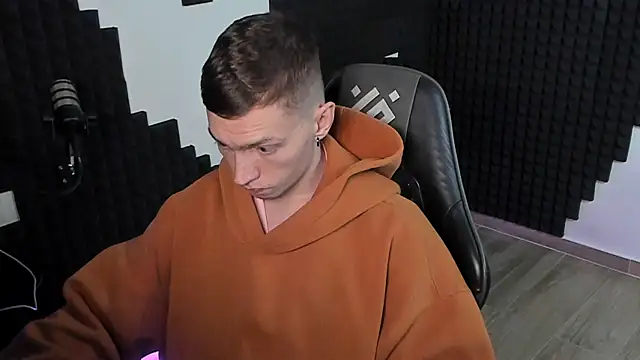 More than friend online show from 18, 5, 2026