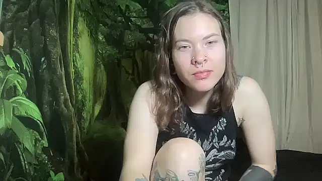 Snapshot of mo0ngoddess chatting on 16, 1, 2025 mo0ngoddess online show from 16, 1, 2025
